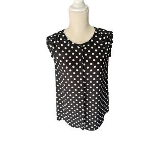 Daniel Rainn Black adn White Polka Dot Tank. Scalloped Sleeves.  Size Medium